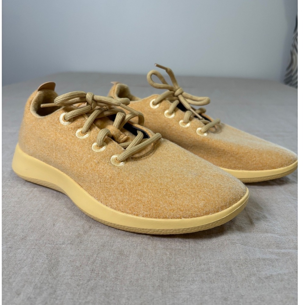 Allbirds Womens Wool Runners Size 8 Yellow Sustainable Cozy Comfort Sneakers